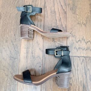 Zodiac Ilsa Black Ankle Strap Heels